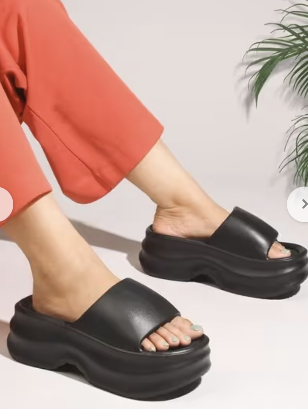 Platform slides With a chunky '90s sole Lightweight Comfy Black Shoes Sz 38 (7) - Picture 13 of 14